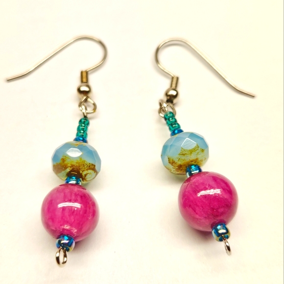 Pink and Aqua Beaded Earrings - Picture 4 of 5